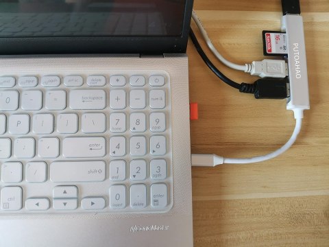 HUB USB-C 5W1 SD/MICRO SD CARD READER MACBOOK ADAPTER ROZDZIELACZ