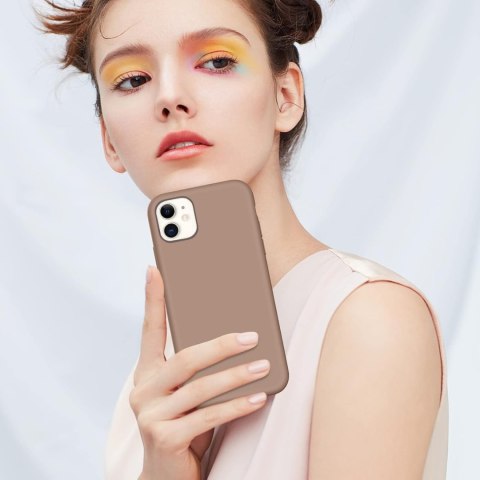 ETUI APPLE IPHONE 11 SILIKONOWY BRĄZOWY PRZYJEMNY W DOTYKU A2111